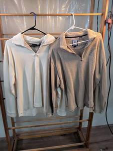lot 129 image: Henry Cottons & Indigo Palms Mens Quarter-Zip Pullover Sweaters - Lot of 2