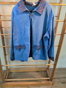 lot 156 image: Susan Graver Style Blue Zip-Front Jacket with Tapestry Trim - Size 3X
