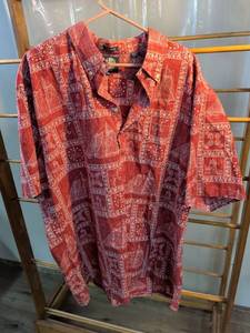 lot 205 image: Reyn Spooner Classic Fit Hawaiian Shirt 3XL Red Nautical Print