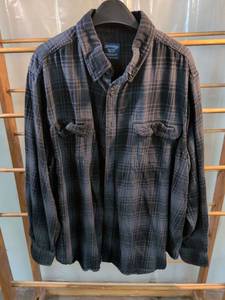 lot 208 image: Faded Glory Mens Flannel Plaid Shirt 2XL