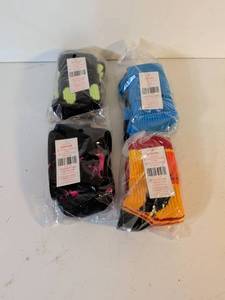 lot 220 image: Epic Sports Crew Socks 4-Pack Assorted Colors