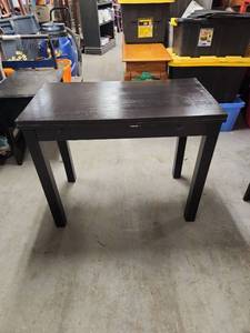 lot 1015 image: Black Wood Extendable Dining Table
