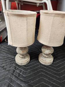 lot 1068 image: Pair of Rustic Farmhouse Table Lamps with Burlap Shades