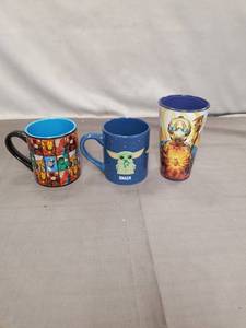 lot 2385 image: Pop Culture Drinkware Set - Marvel, Star Wars & Borderlands