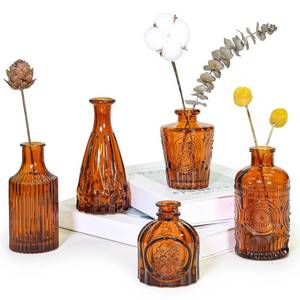 lot 7000 image: SUPMIND Glass Bud Vase Set of 5, Amber Small Flower Vases for Centerpieces in Bulk, Mini Vintage Vase for Rustic Wedding, Home,Table Decoration