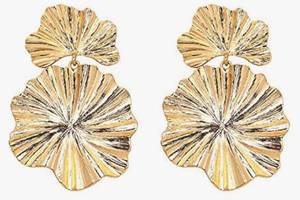 lot 37674 image: Statement Gold Flower Earrings - Large Metal Floral Drop Earrings - Hypoallergenic Stylish Statement Jewelry for Women - Retail $10