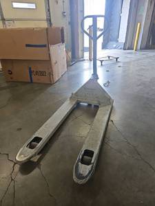 lot 19794 image: Strongway Manual Pallet Jack - 4400lb Capacity