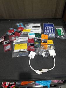 lot 1355 image: Computer Hardware & Accessories Mixed Lot
