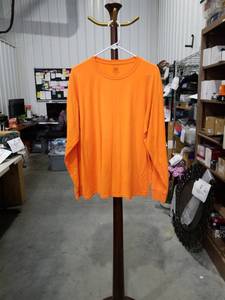 lot 1376 image: Fruit of the Loom Platinum Long Sleeve T-Shirt Orange Size Large