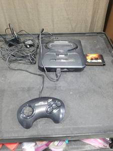 lot 1481 image: Sega Genesis Model 2 Console Bundle with Controller and Game Untested