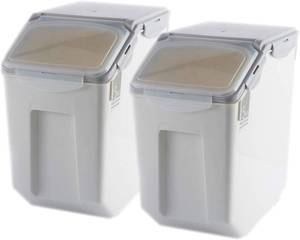 lot 7158 image: $61 2-Pack 15L Airtight Food Storage Containers with Locking Lids