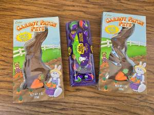 lot 7292 image: Cadbury Minis 3.8 oz and 2 Chocolate Rabbits