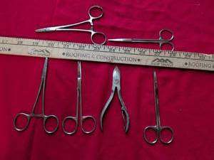 lot 7 image: Medical Surgical Instruments Set