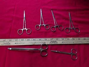 lot 10 image: Medical Surgical Instrument Set