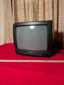 lot 27 image: Orion TV132A CRT Television with Closed Caption