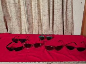 lot 38 image: Collection of Six Assorted Sunglasses