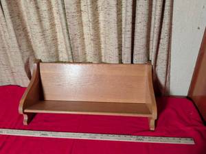 lot 51 image: Wooden Wall Mounted Display Shelf with Curved Design