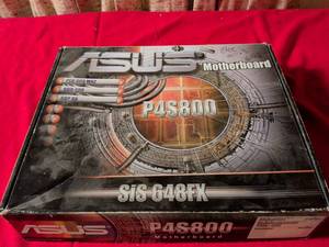lot 73 image: ASUS P4S800 SiS 648FX Socket 478 ATX Motherboard