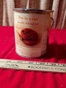 lot 97 image: Fox in a Can Needle Felting Kit by Birds Edge Studio