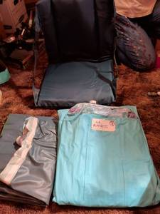 lot 115 image: Intex Queen Air Mattress and Folding Stadium Seat Cushion Set