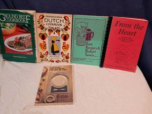 lot 137 image: Lot of 5 Assorted Cookbooks