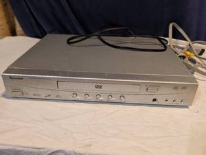 lot 193 image: Norcent DP-312 DVDCDMP3 Player