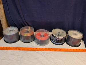 lot 210 image: Mixed Lot of Recordable DVD Spindles - DVDR, DVD-R, and Colored Discs