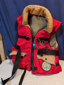 lot 246 image: Wellington Leisure Products Bass Masters Classic Team Life Vest