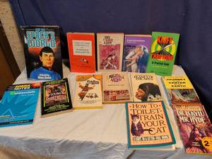 lot 265 image: Mixed Paperback and Hardcover Book Lot