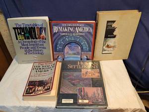 lot 267 image: Lot of 5 Hardcover & Softcover Books - History, Technology, Architecture & Art