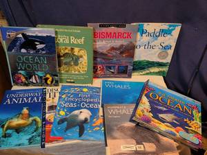 lot 271 image: Ocean & Marine Life Book Collection - Lot of 10