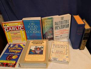 lot 292 image: Mixed Lot of Food, Health & Cooking Books
