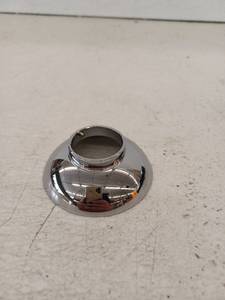 lot 15661 image: Mcguire Manufacturing Set Screw Flange, 1 14 Inch