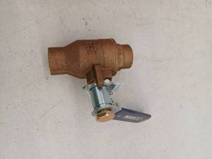 lot 67784 image: Nibco Bronze Ball Valve, 5 Pack