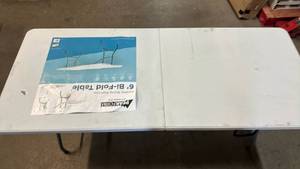 lot 2045 image: Peakform 6 Foot Bi-Fold Folding Table