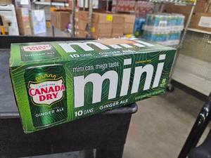 lot 6253 image: Canada Dry Ginger Ale Soda - 10pk7.5 fl oz Mini Cans. BB October 2026