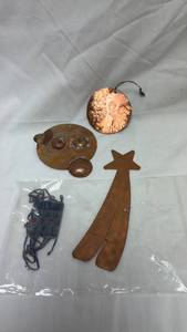lot 58 image: Handmade Copper Metal Art Pieces and Beaded Accessory Lot