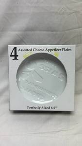 lot 154 image: Set of 4 Assorted Cheese Appetizer Plates 6.5 Inch
