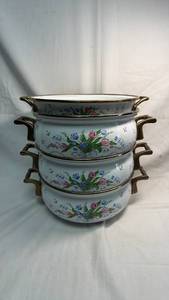 lot 234 image: French Fleur Enamel Floral Cookware Set with Colander