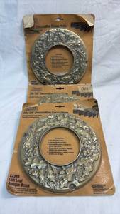 lot 241 image: Hunter Oak Leaf Brass Decorative Ceiling Fan Cover Plates Set of 3