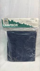 lot 250 image: Campmor Super Sealed Deluxe Backpacker Poncho 52 x 118 #90016