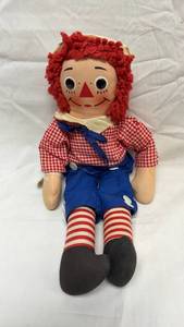 lot 40 image: Raggedy Andy Cloth Rag Doll 20 Inch