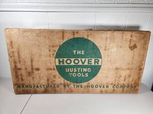lot 181 image: Hoover Dusting Tools Set with Hose and Brush Attachment
