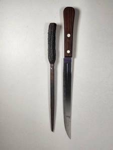 lot 183 image: Universal Stainless Steel Carving Knife and Cast Steel Sharpening Steel Set