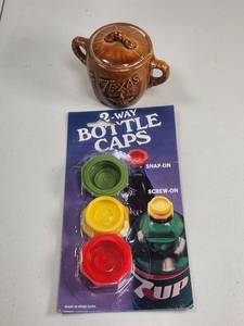 lot 186 image: Texas Ceramic Mini Crock with Lid and 2-Way Bottle Caps Set