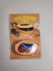 lot 187 image: Treasure Tin Butterfly Oval Pocket Tin on Original Card