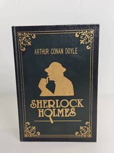 lot 206 image: Sherlock Holmes Decorative Book Box Secret Storage