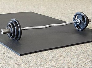 lot 58 image: Heavy Duty Rubber Mat - Diamond Plate Design Black - 4 x 6 x � - Professional Quality