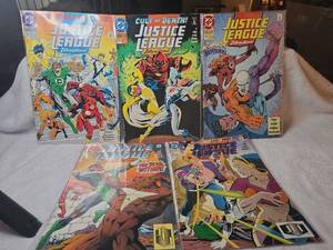 lot 1028 image: DC Comics Justice League International Issues #51-55 Comic Book Lot