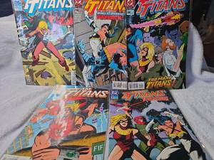 lot 1061 image: DC Team Titans Comic Book Lot Issues #17-21